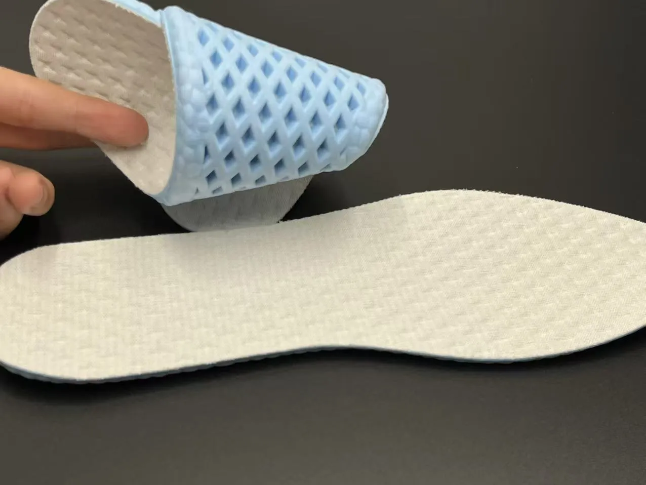 latex insole 14